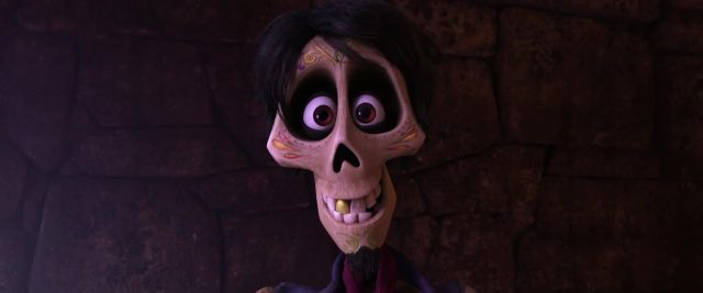 Coco - Photos et affiches. 27 Scène de Coco Pixar 2017