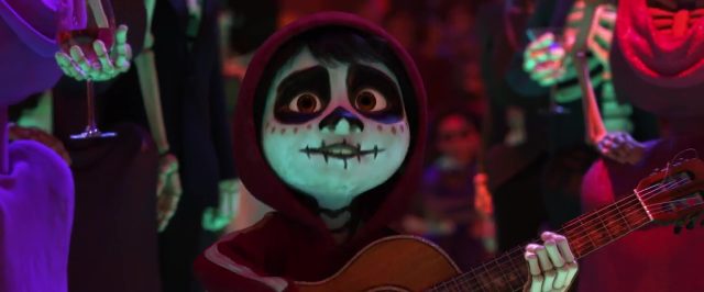 Coco - Photos et affiches. 34 Scène de Coco Pixar 2017