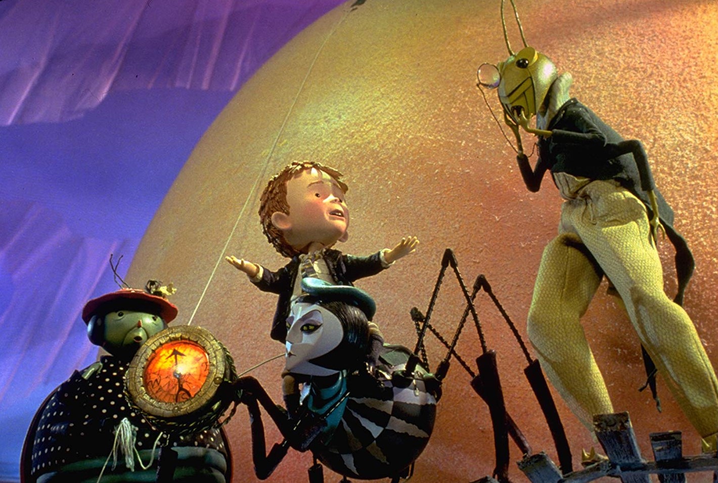 Image james pêche géante giant peach disney