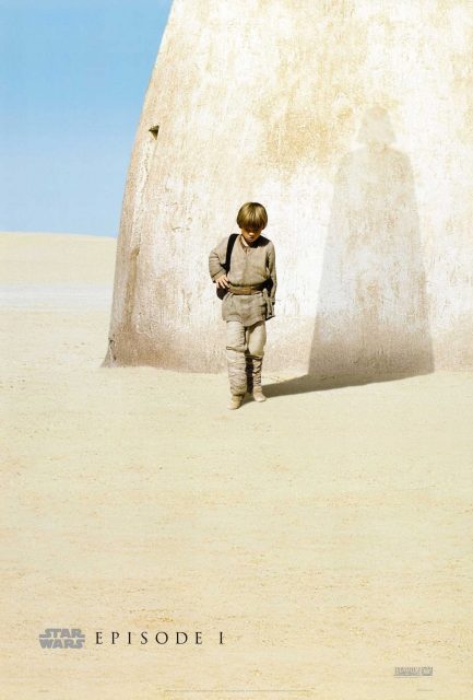 Star Wars : Episode I - La menace fantôme - Photos et affiches. 7 Affiche Poster de Star Wars La menace fantôme Phantom avec Liam Neeson Ewan McGregor et Nathalie Portman 1999