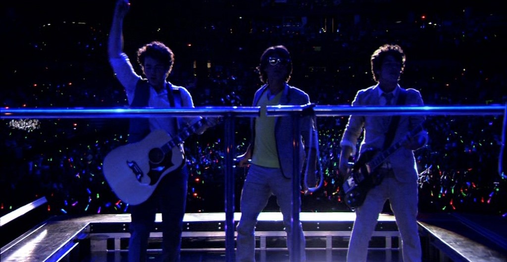 Image jonas brothers concert experience disney