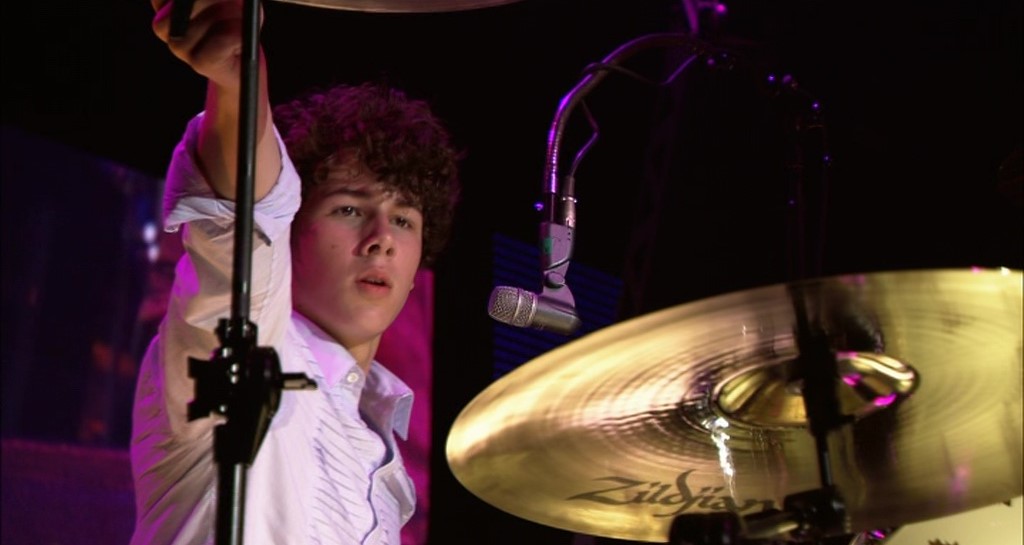 Image jonas brothers concert experience disney