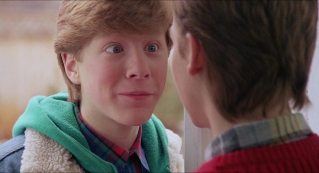 Nuit de folie. 14 Image nuit folie Adventures Babysitting disney touchstone