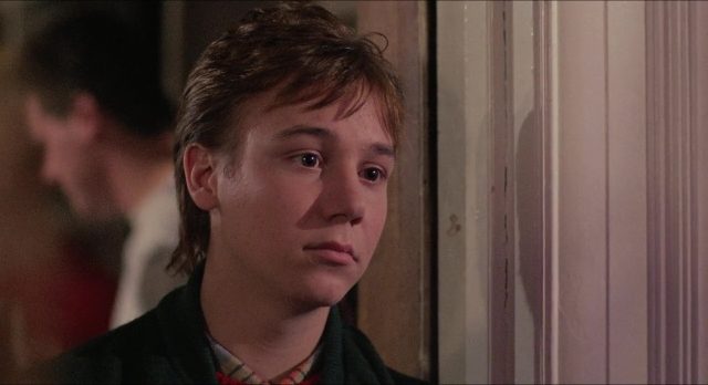 Nuit de folie. 20 Image nuit folie Adventures Babysitting disney touchstone