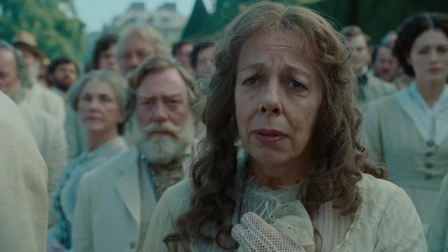 Tante Imogene - Personnage - Alice au pays des merveilles (film - 2010). 1 tante aunt imogene personnage character alice au pays des merveilles in wonderland