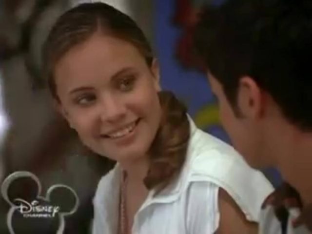 Star idéale - Photos et affiches. 17 image star idéale pixel perfect disney channel