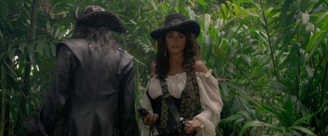Angelica - Personnage - Pirates des Caraïbes : la fontaine de Jouvence. 2 angelica personnage character pirate caraibes fontaine jouvence stranger side disney