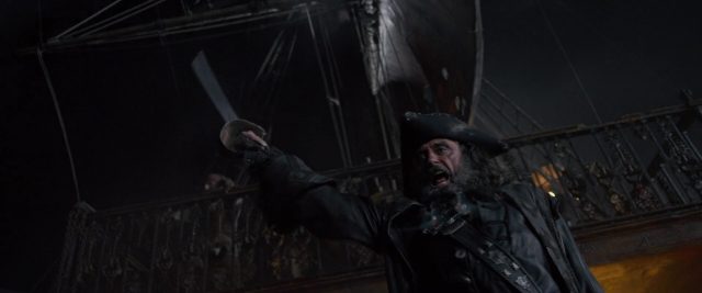 Barbe Noire - Edward Teach - Personnage - Pirates des Caraïbes : la fontaine de Jouvence. 7 edward teach barbe noire personnage character pirate caraibes fontaine jouvence stranger side disney