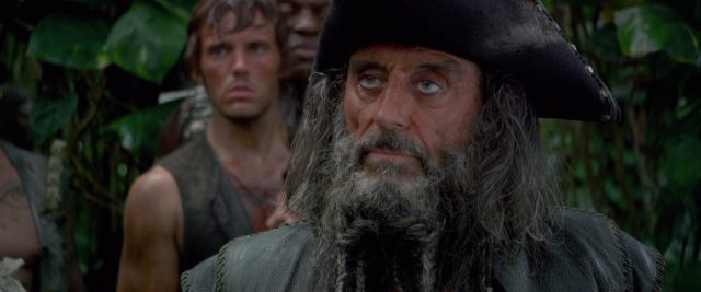 Barbe Noire - Edward Teach - Personnage - Pirates des Caraïbes : la fontaine de Jouvence. 1 edward teach barbe noire personnage character pirate caraibes fontaine jouvence stranger side disney