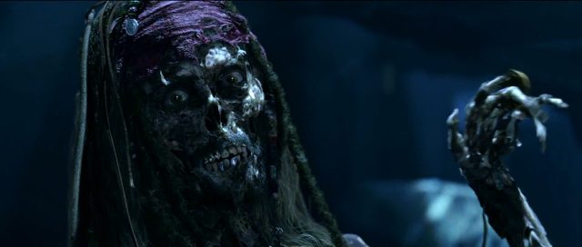 Jack Sparrow - Personnage - Pirates des Caraïbes : la malédiction du Black Pearl. 13 jack sparrow personnage pirate caraibes malediction black pearl disney character caribbean curse