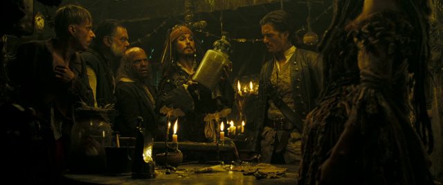 Les répliques cultes du film Pirates des Caraïbes : Le Secret du Coffre Maudit. 18 replique citation quote pirates caraibes secret coffre maudit caribbean dead man chest disney