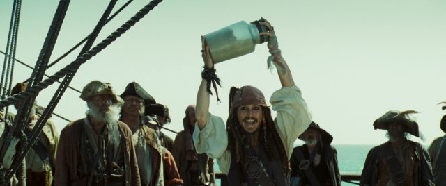 Les répliques cultes du film Pirates des Caraïbes : Le Secret du Coffre Maudit. 39 replique citation quote pirates caraibes secret coffre maudit caribbean dead man chest disney