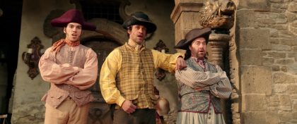 Tom, Dick et Stanley - Personnage - La Belle et la Bête (Film - 2017). 18 Tom, Dick et Stanley – Personnage – La Belle et la Bête (Film – 2017).