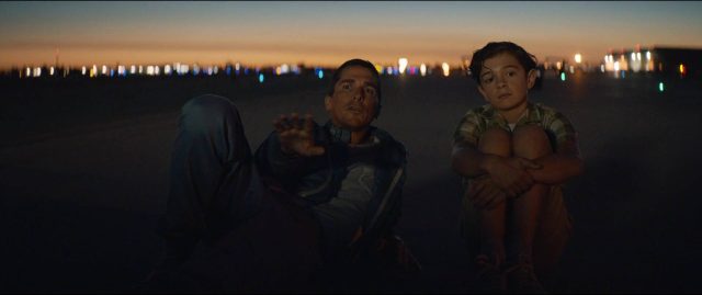 Matt Damon et Christian Bale dans Le Mans 66 Ford v. Ferrari 2021