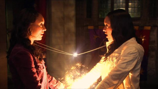 Image amours soeurcières 2 twitches too disney channel