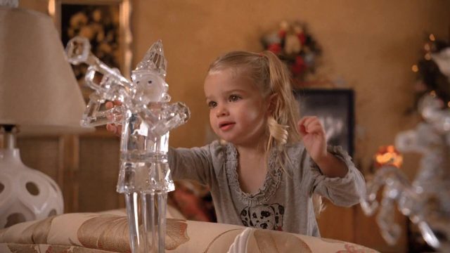 Bonne chance Charlie, le film. 13 Image bonne chance charlie good luck christmas disney channel