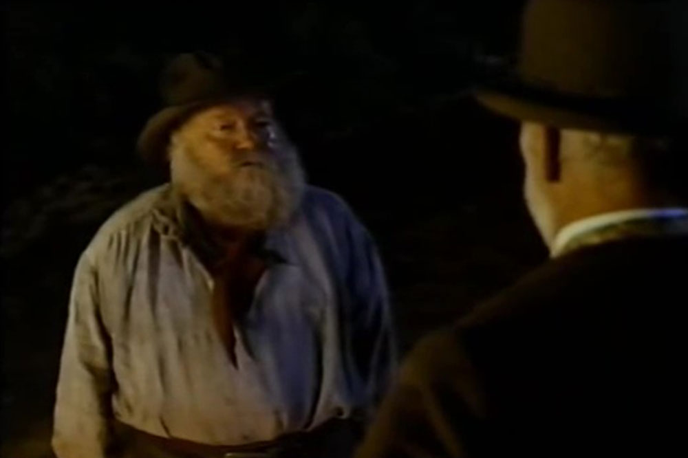 Image christmas visitor miracle down under bushfire moon disney channel