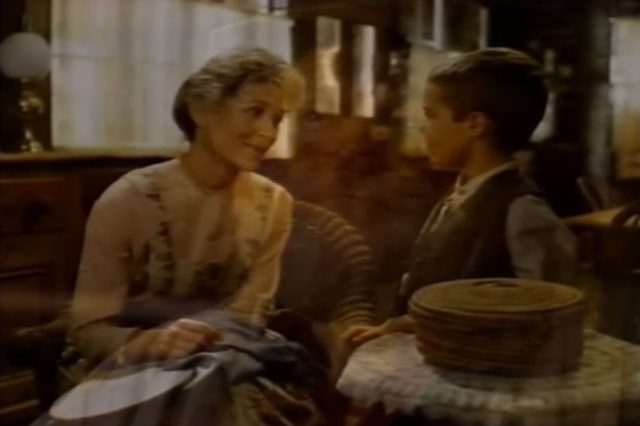 The Christmas visitor. 6 Image christmas visitor miracle down under bushfire moon disney channel