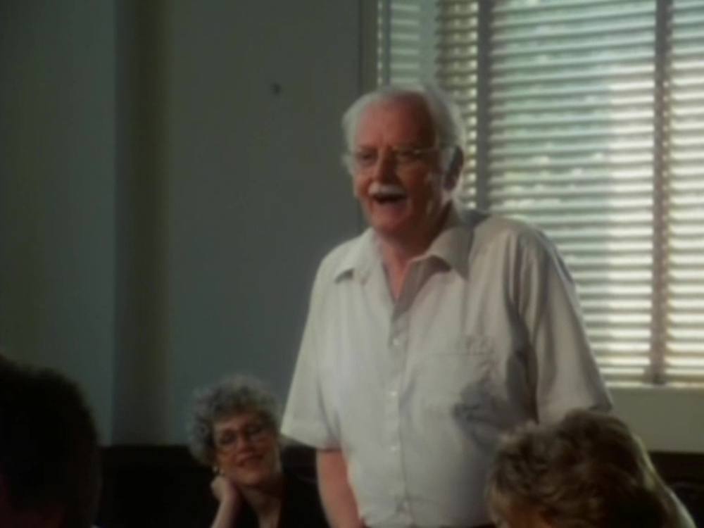 image pepe moqueur undergrads disney channel