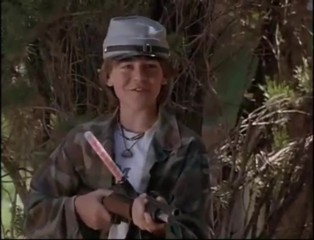 Commando en herbe. 10 Image commando herbe gunther paper brigade disney channel