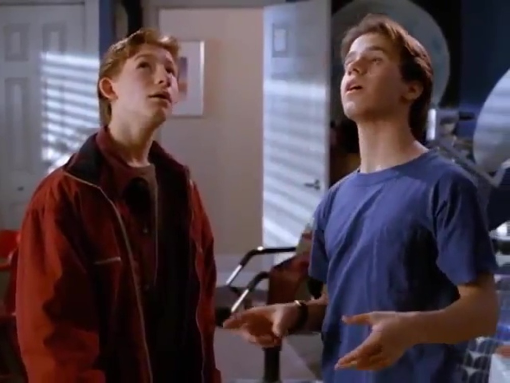 Image embrouilles galaxie can worms disney channel