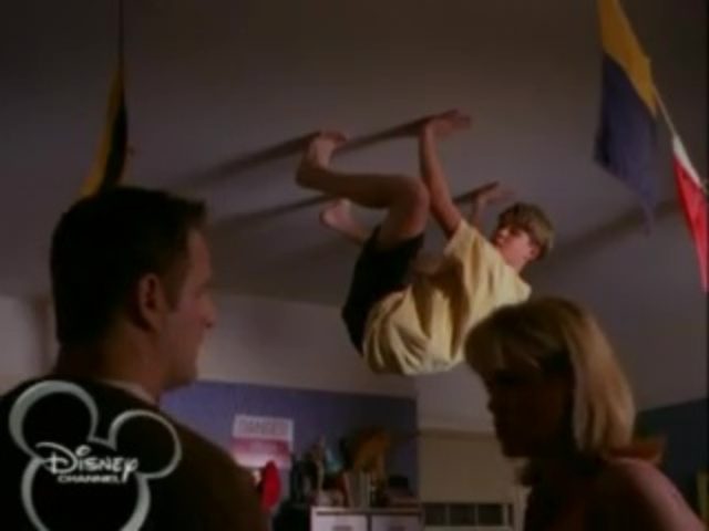 Image garçon venait mer thirteen year disney channel