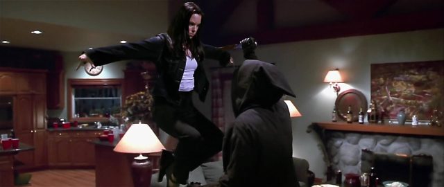 Scary Movie - Photos et affiches. 24 Image scary movie disney dimension