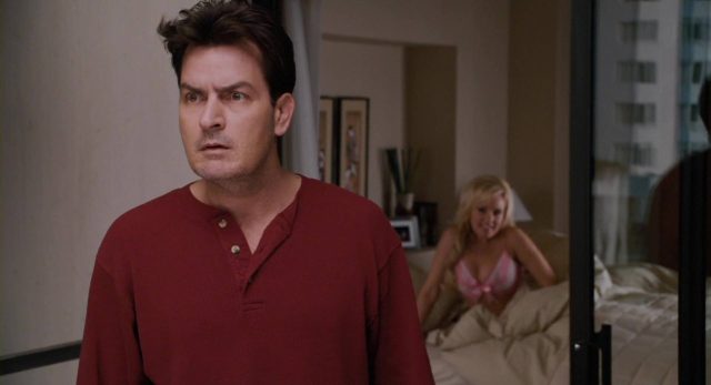 Scary Movie 4 - Photos et affiches. 24 Image scary movie 4 disney dimension
