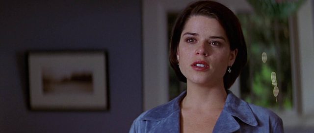 Scream 2 - Photos et affiches. 17 Image scream 2 disney dimensione Poster scream 2 disney dimension