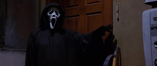Scream. 9 Neve Campbell Courteney Cox et David Arquette dans Scream 1996