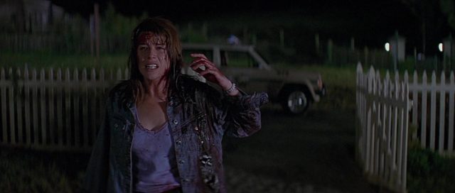 Scream. 12 Neve Campbell Courteney Cox et David Arquette dans Scream 1996