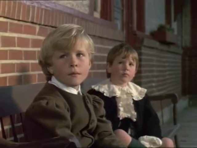 Le secret des deux orphelins. 2 image secret deux orphelins little kidnappers disney channel