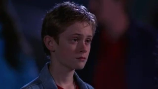 Chasseurs de vampire - Photos et affiches. 10 Image chasseurs vampire mom date disney channel