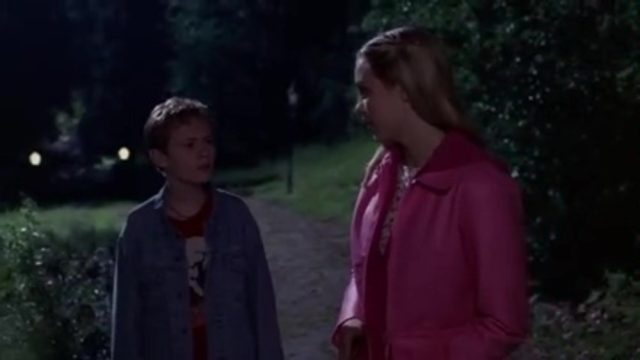 Chasseurs de vampire - Photos et affiches. 11 Image chasseurs vampire mom date disney channel