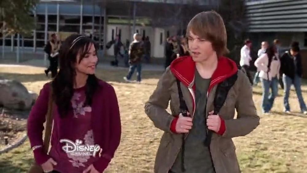 image costume pour deux hatching pete disney channel