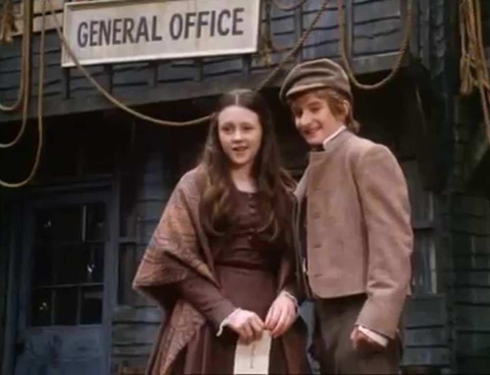 image magasin antiquités old curiosity shop disney channel