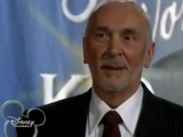 Le manoir de la magie. 4 Image manoir magie now you see disney channel