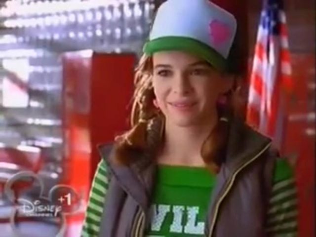 La naissance d'une nouvelle star. 9 image naissance nouvelle star stuck suburbs disney channel