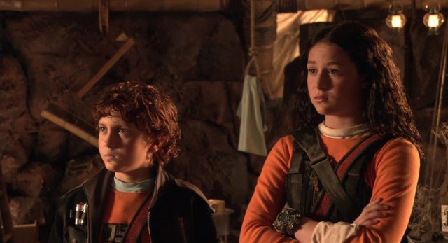 Spy Kids 2 : espions en herbe. 7 Antonio Banderas et Carla Gugino dans Spy Kids 2 espions en herbe Island of Lost Dreams 2002