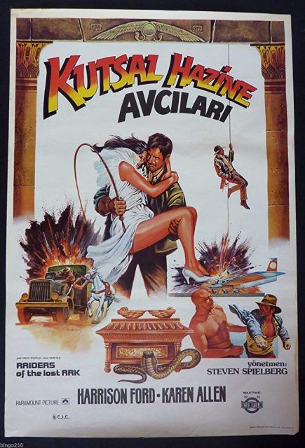 Les aventuriers de l'arche perdue - Photos et affiches. 6 affiche poster indiana jones aventuriers arche perdue raiders lost ark disney lucasfilm