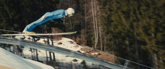 Taron Egerton et Hugh Jackman dans Eddie the Eagle 2016