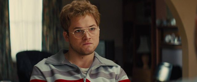 Eddie the Eagle. 3 Taron Egerton et Hugh Jackman dans Eddie the Eagle 2016