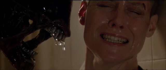 Alien 3. 10 Sigourney Weaver Charles S. Dutton et Charles Dance dans Alien 3 1992