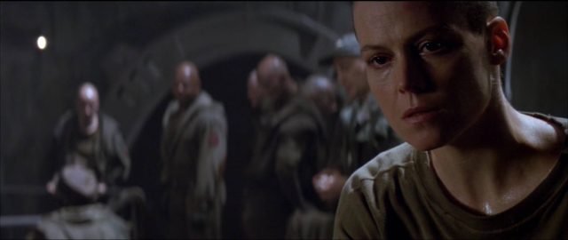 Alien 3. 7 Sigourney Weaver Charles S. Dutton et Charles Dance dans Alien 3 1992