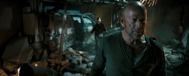 Die Hard 4 : retour en enfer - Photos et affiches. 20 image die hard 4 retour enfer live free disney fox