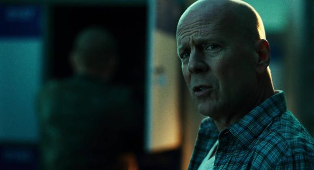 Die Hard : belle journée pour mourir - Photos et affiches. 8 image die hard belle journée mourir good day disney fox