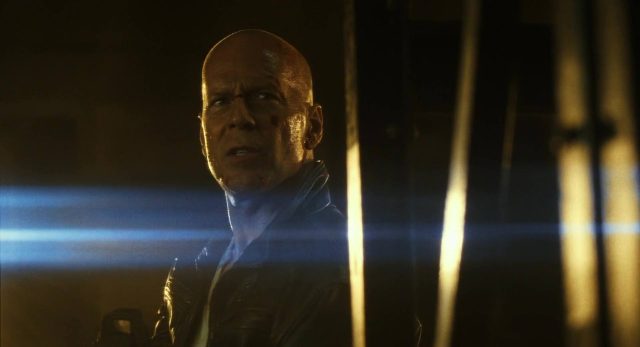Die Hard : belle journée pour mourir - Photos et affiches. 17 image die hard belle journée mourir good day disney fox