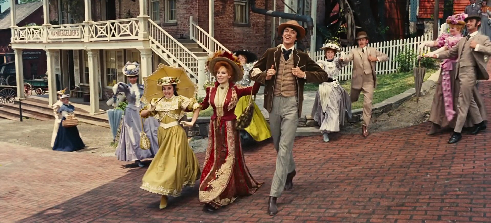 image hello dolly disney fox