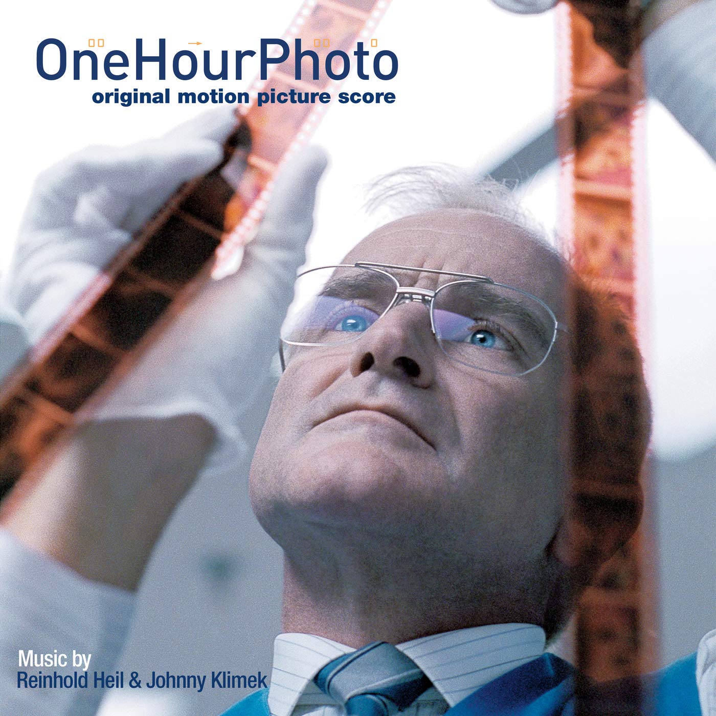 La bande originale de Photo obsession. 1 bande originale soundtrack ost score photo obsession one hour disney fox