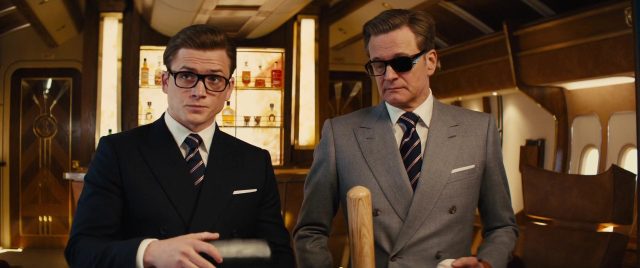 Kingsman : le cercle d'or. 5 Taron Egerton et Colin Firth dans Kingsman : le cercle d'or The Golden Circle 2017